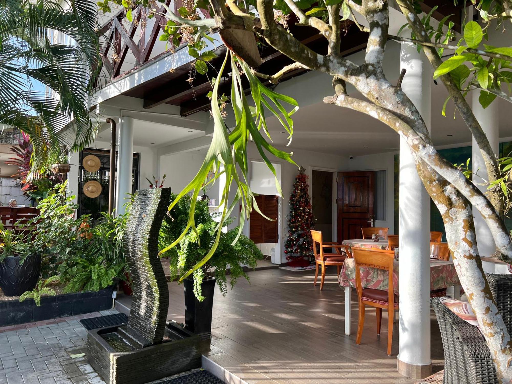 Villa Famiri Paramaribo Esterno foto